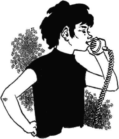 разговаривает по телефону