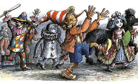 деревянного человечка в полосатом колпаке знают все