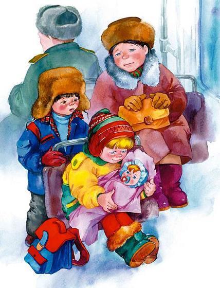 девочка едет в автобусе с куклой