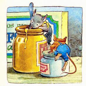 мышонок пробует мед