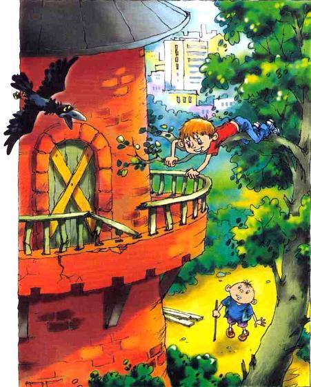 мальчик Филипп прыгает с дерева на балкон